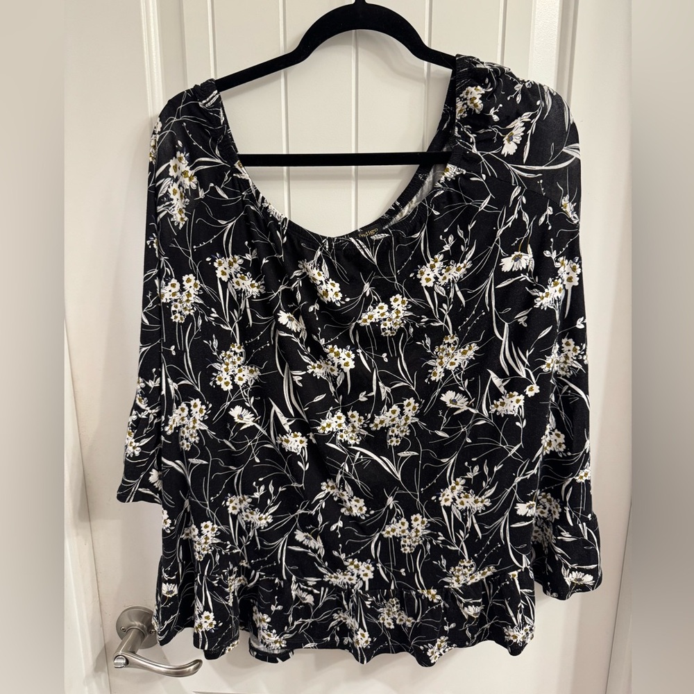 Always Indigo Plus Size 2X Black and White Floral Top
